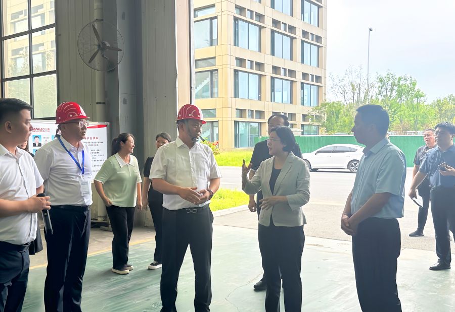 17236826045109275X8a.jpg 17236826045109275X8a.jpg